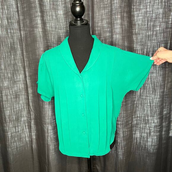 Chaus 80’s Kelly green pleated button front blouse Size 8 - Picture 2 of 6